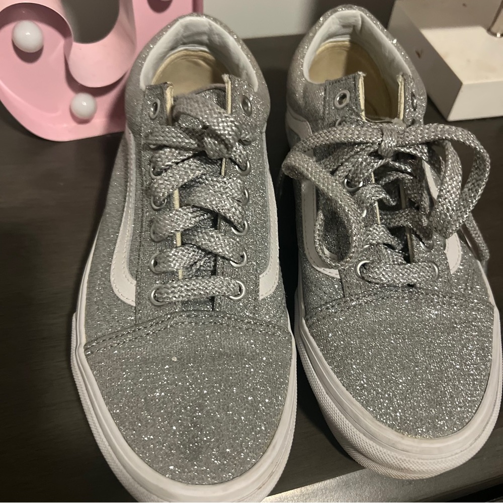 Shimmer Vans - Picture 2 of 5
